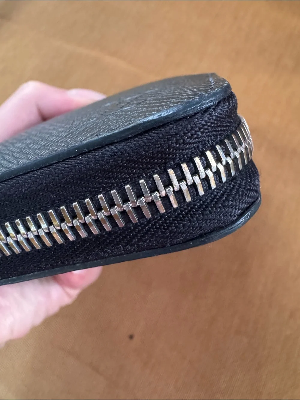 Louis Vuitton Zippy Leather long wallet Organizer Black Taiga